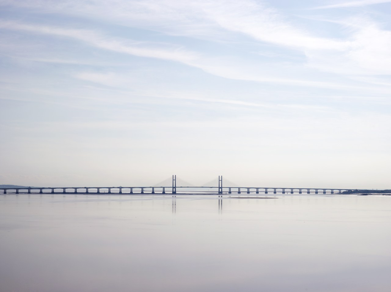 Severn Bridge, Cardiff UK - Eva Avril photographie